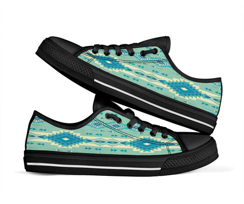 GB-NAT00599 Pattern Ethnic Native Low Top Canvas Shoe