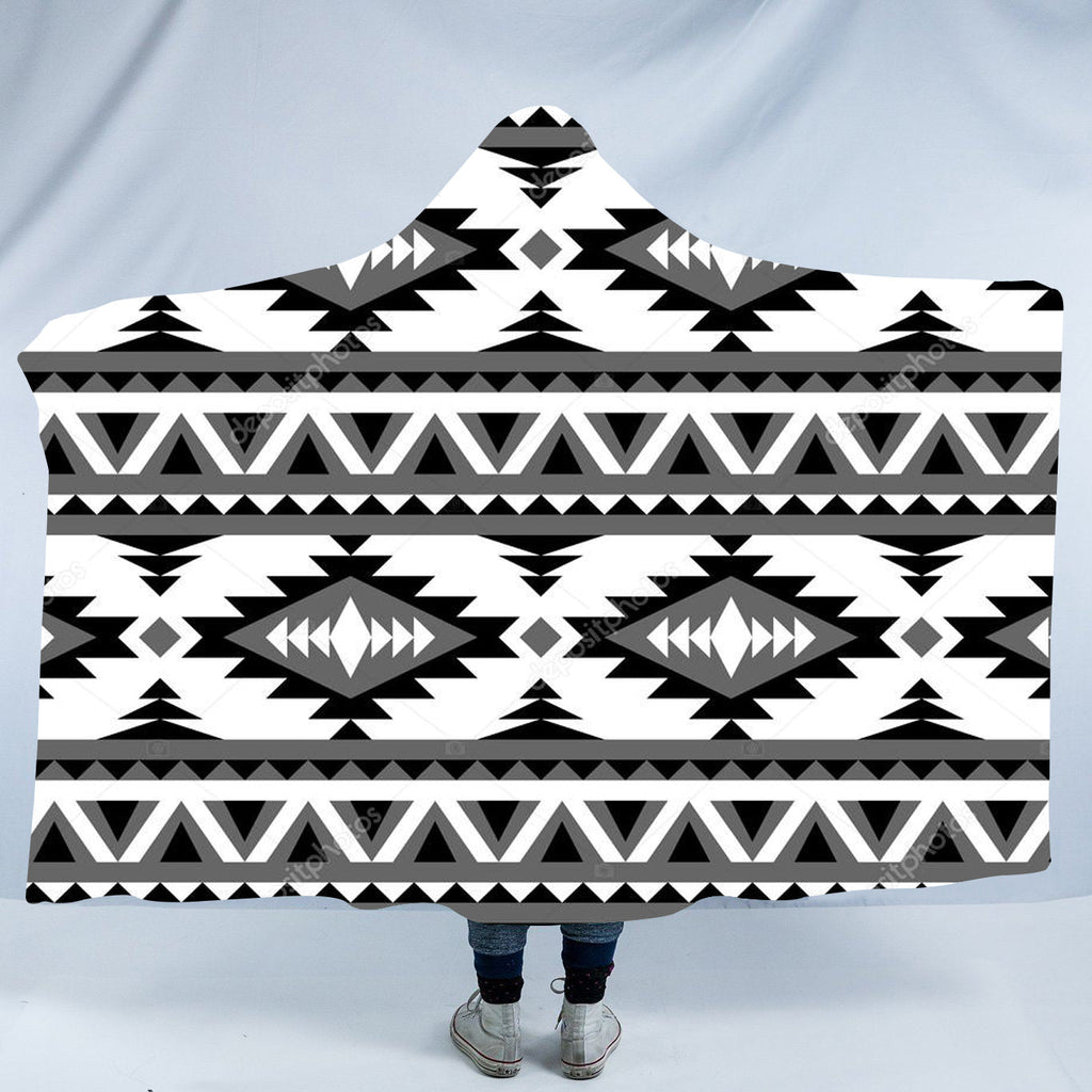 HDB030 Pattern Native American Design Hooded Blanket